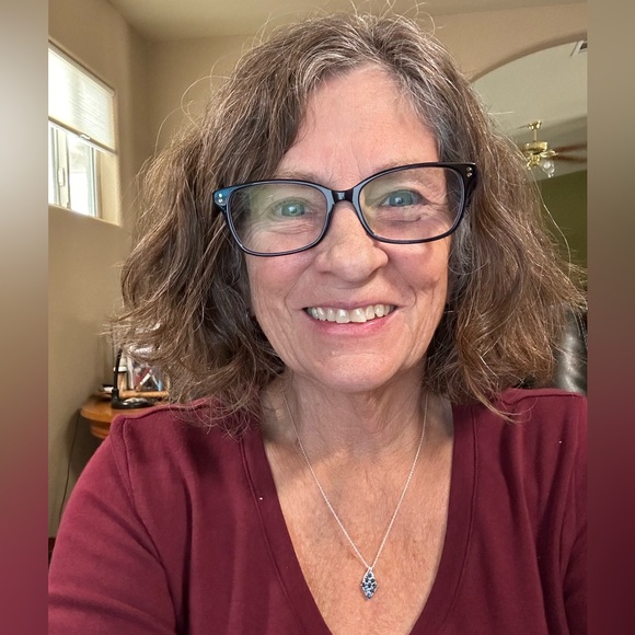 Meet your Posher, Janice - Picture 4 of 17